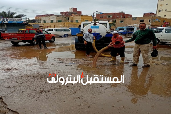 تعطل حركة الملاحة فى ميناء البرلس وهطول أمطار على عدد من مدن كفر الشيخ.