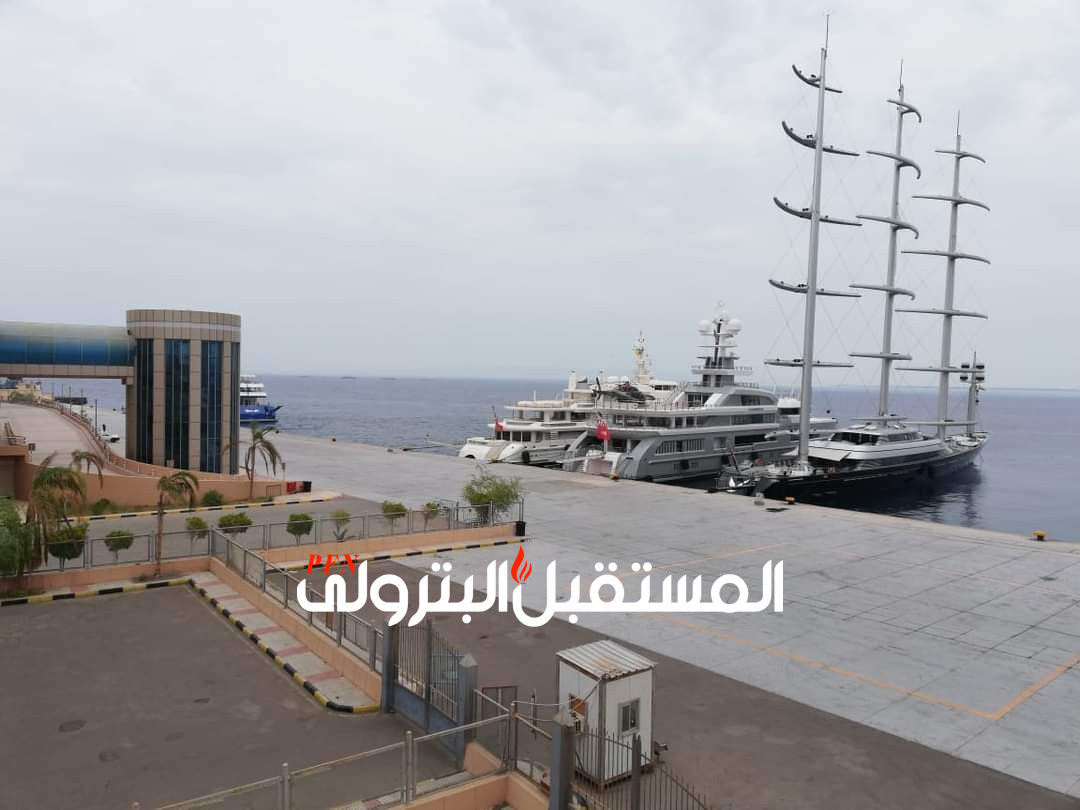 إغلاق ميناء الغردقة البحري لسوء الاحوال الجوية