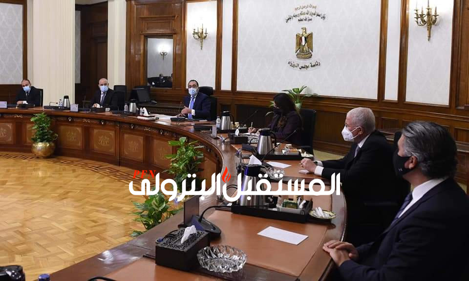 رئيس الوزراء يتابع آليات صيانة وإدارة وتشغيل مشروعات العاصمة الإدارية الجديدة