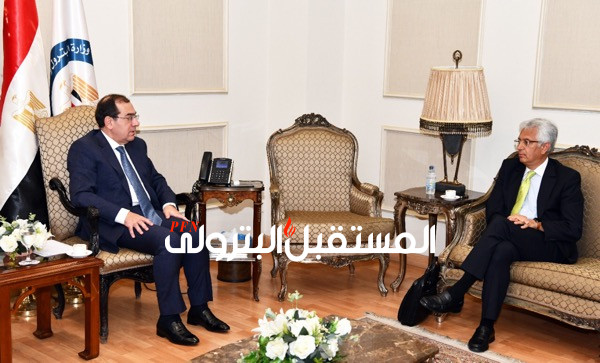 وزير البترول يبحث الاجراءات التنفيذية لتصدير الغاز الي لبنان