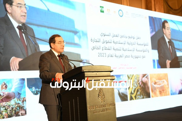 الملا : 10,8 مليار دولار قيمة العمليات التمويلية لاستيراد البترول ومنتجاته من عام 2008م وحتى نوفمبر 2022م.