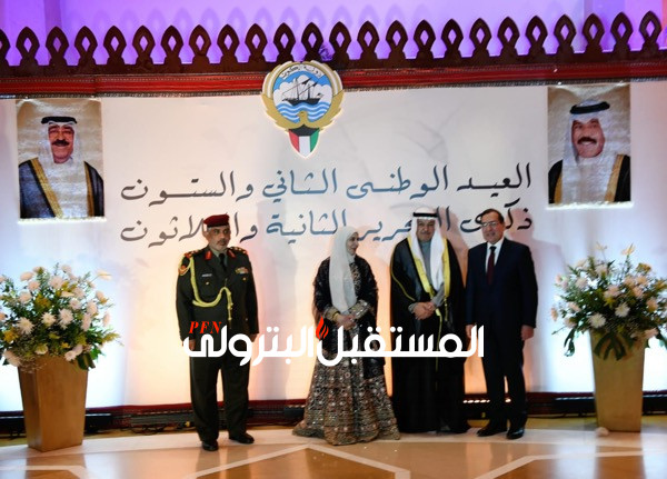 الملا يشارك دولة الكويت احتفالاتها الوطنية